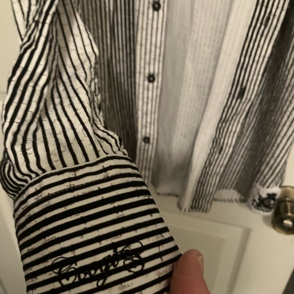 Men’s COOGI Monochrome Striped Shirt size S - Picture 5 of 6